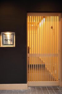 大阪心斎橋のお箸で食べる創作和フレンチレストランつじ川のコンセプト、店舗情報